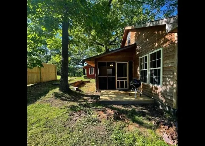 The Hideaway At Bear Mountain Log Cabins