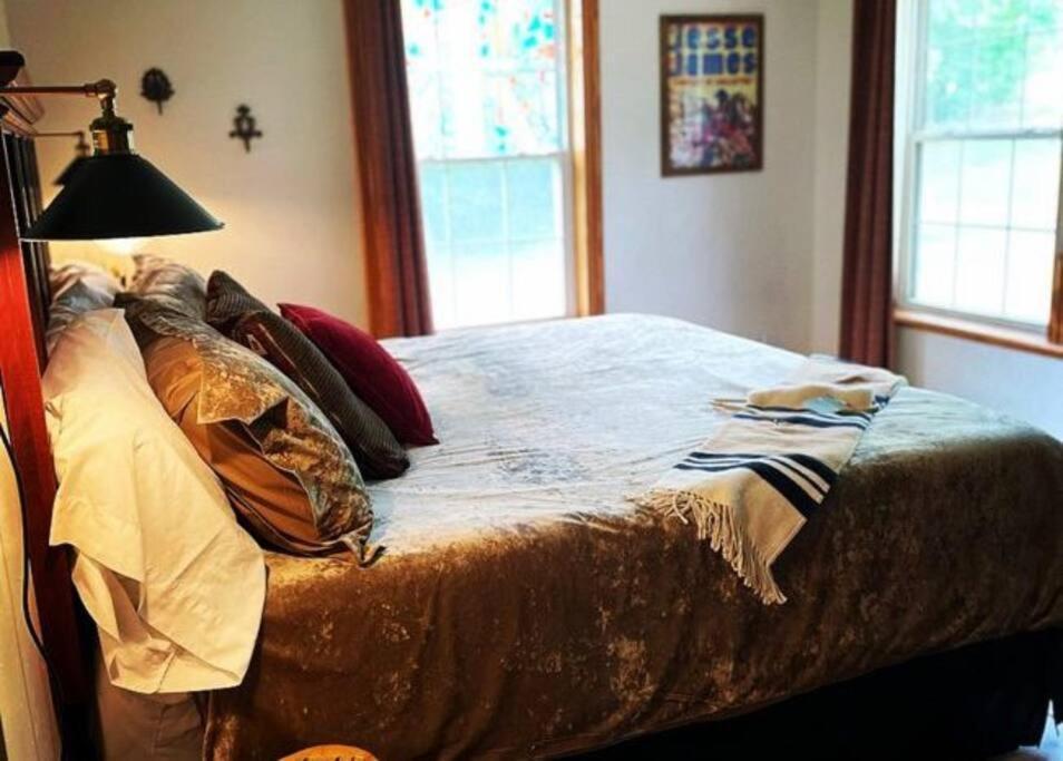 The Hideaway At Bear Mountain Log Appartement Eureka Springs